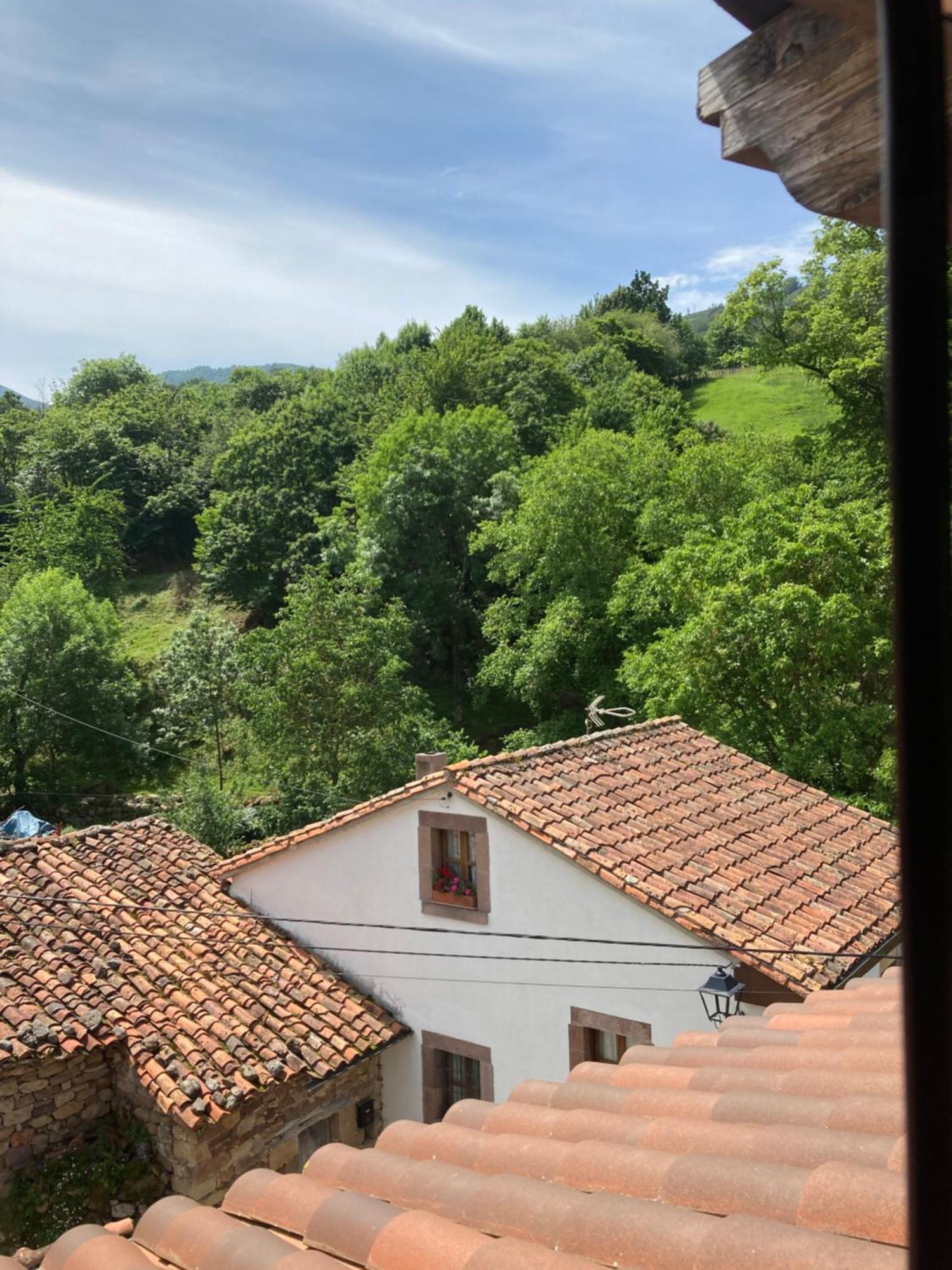 La Valuisilla, Hotel Rural Cicera Bagian luar foto