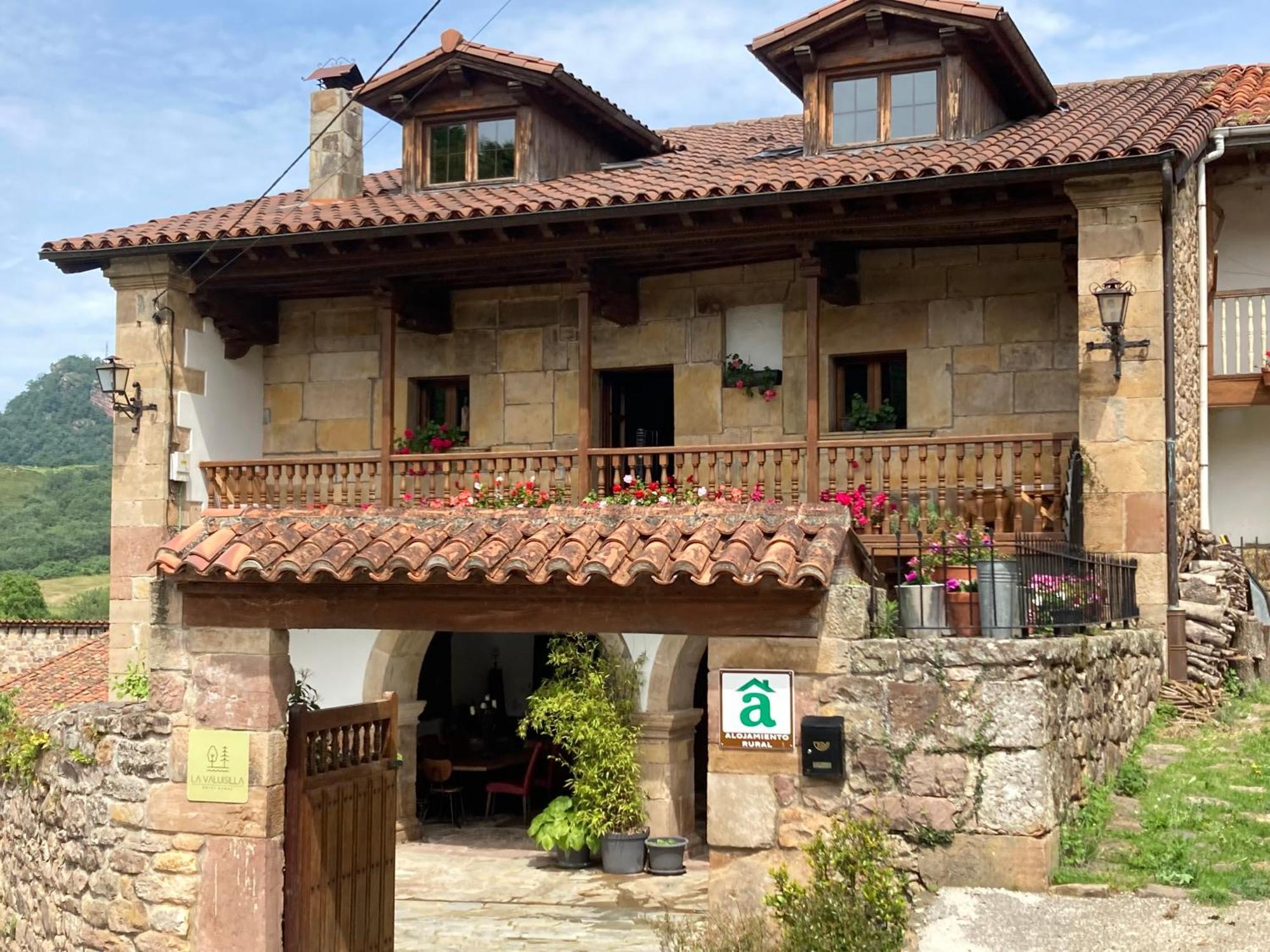 La Valuisilla, Hotel Rural Cicera Bagian luar foto